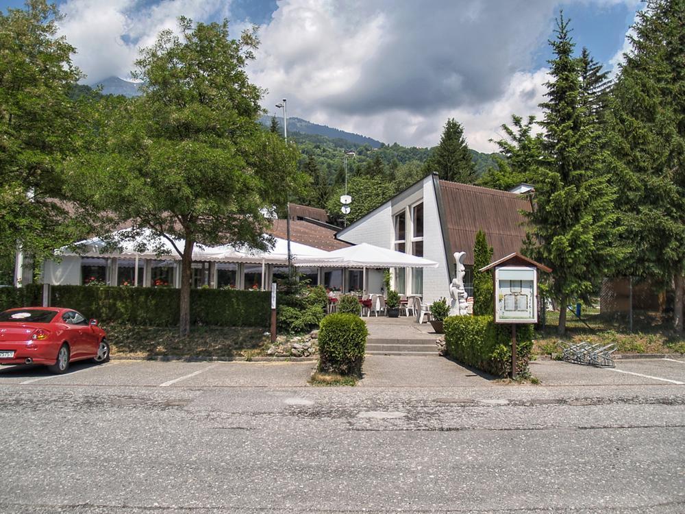 Hotel Grüsch Exterior foto