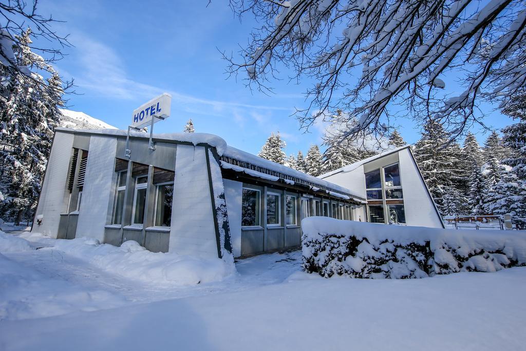 Hotel Grüsch Exterior foto